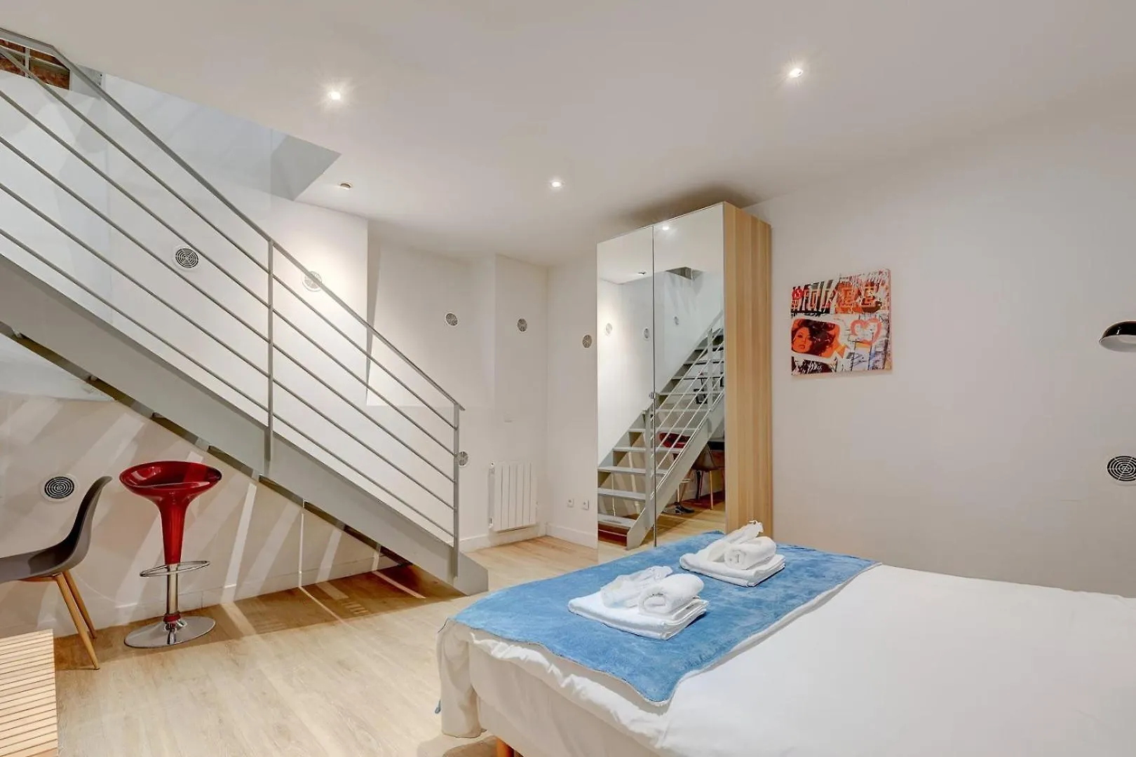 Bluestay 200 - Superb Apartment Paris 0*,